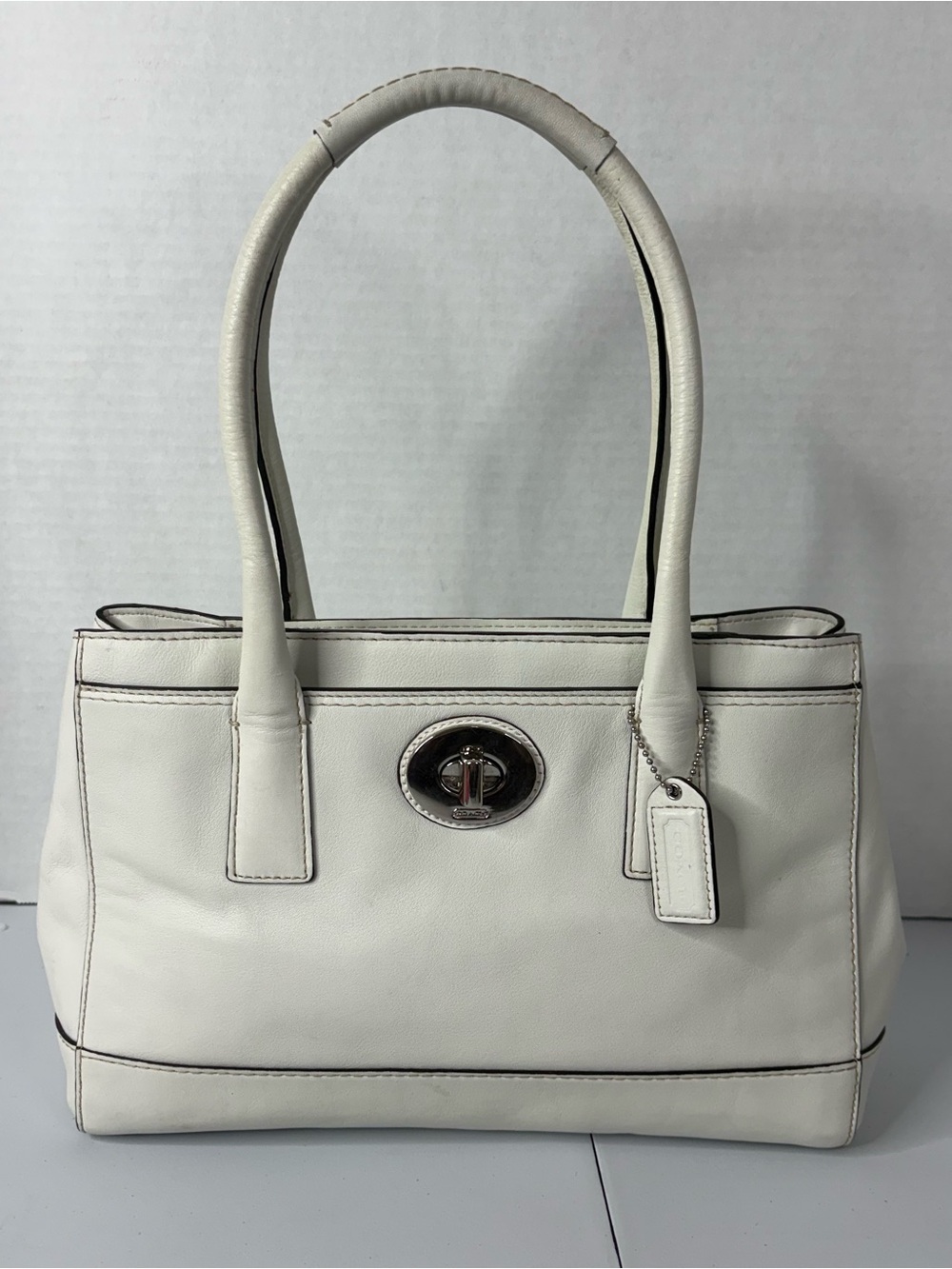 Y2K Coach Hamptons Madeline White Leather Shoulder Bag